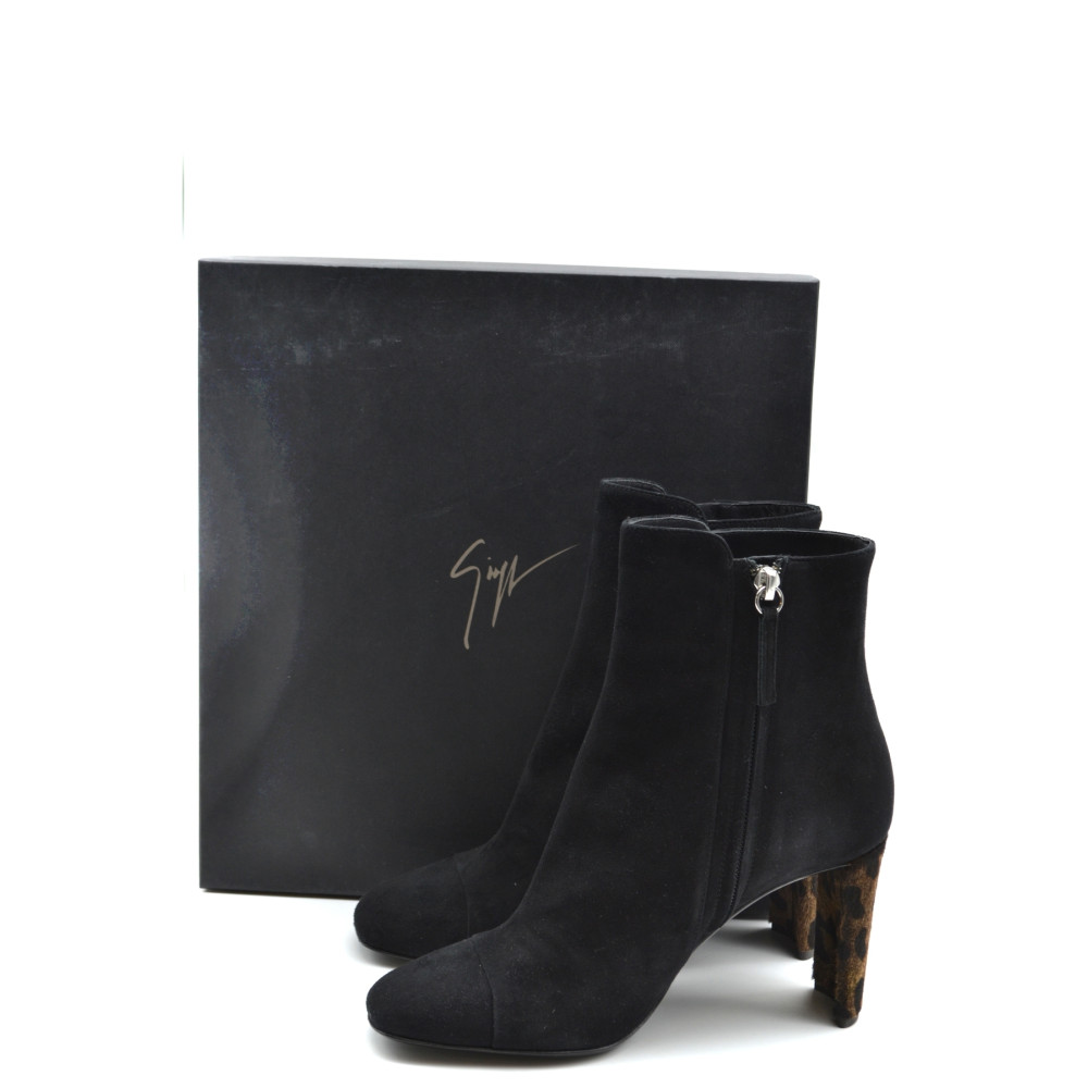 Giuseppe zanotti black boots online