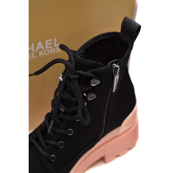 Michael kors hotsell boots outlet